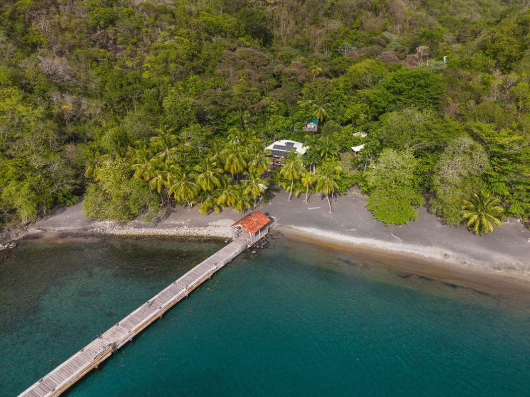 1 - domaine-sud-caraibe-anses-d-arlet-anse-noire-proche-plage-drone Ok3